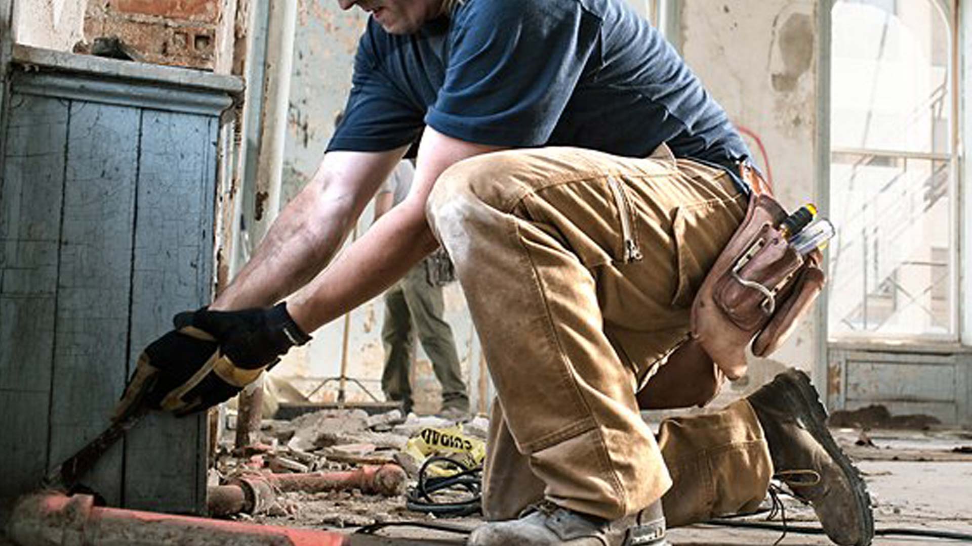 Man Working Wearing Carhartt Shoes